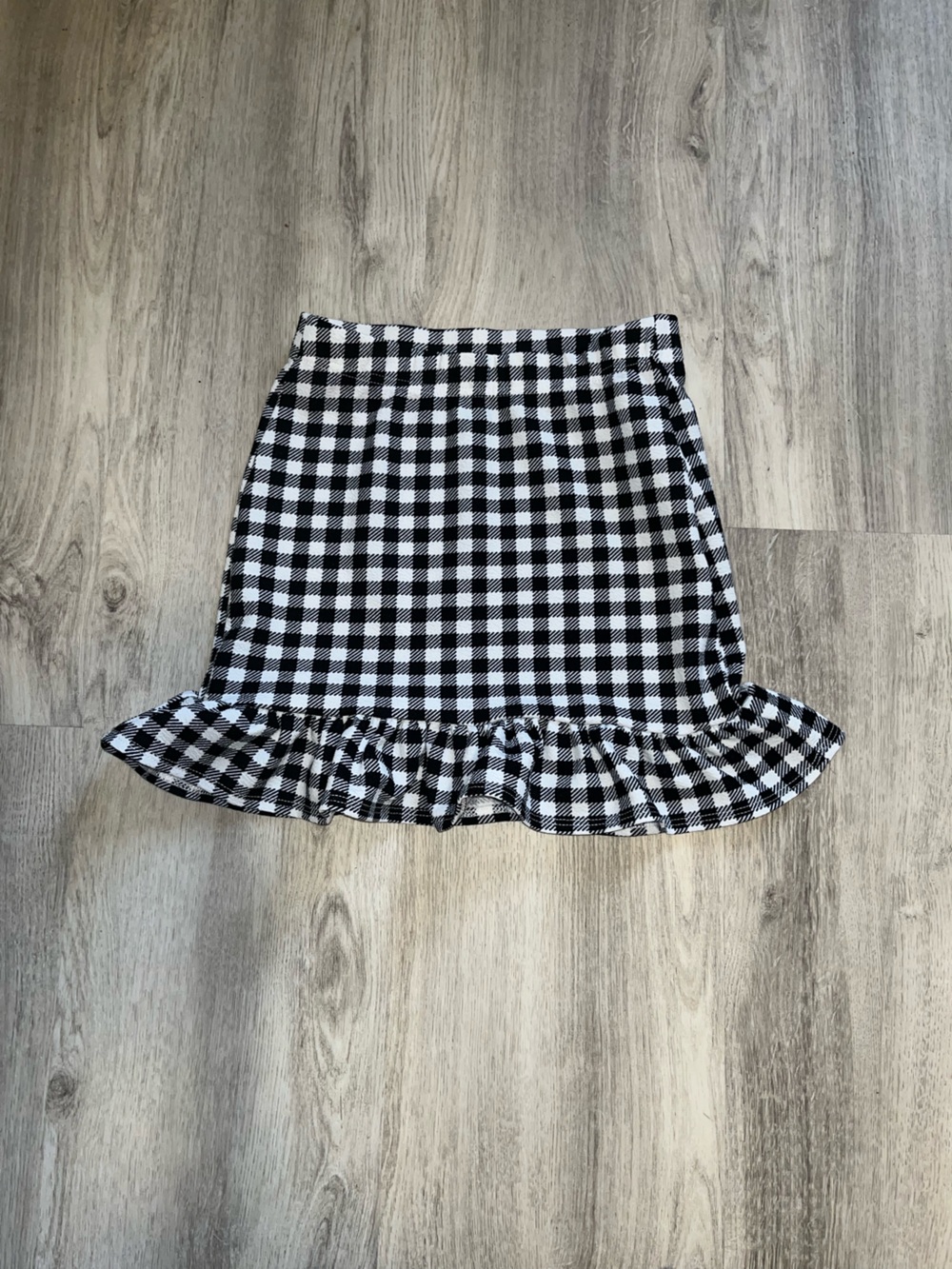 SHEIN Black and White Gingham Ruffle Hem skirt